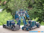 TF1 Optimus Prime Nightwatch  Leader (9)